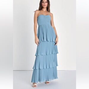 Lulu's Strapless Blue Tiered Dress